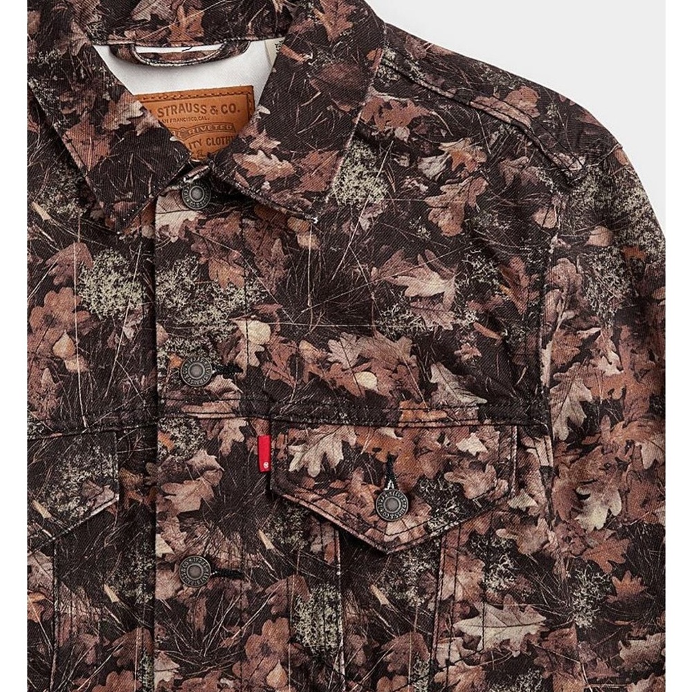 LEVI'S Men's Brown Leaf Camo Trucker Jean Jacket - HTF - Picture 6 of 6